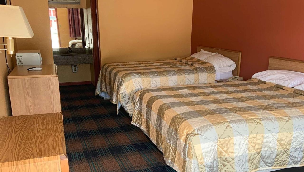 Queen Room,1135217311:JPEG