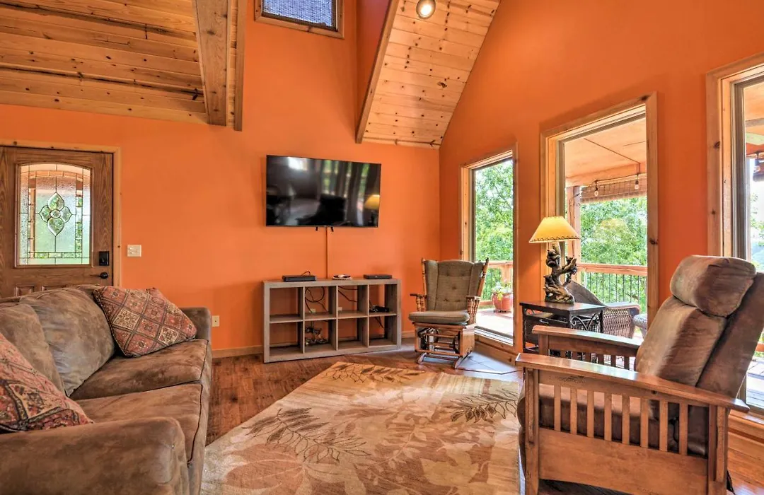 Spacious Log Cabin W/ Fire Pit & Game Room!-1
