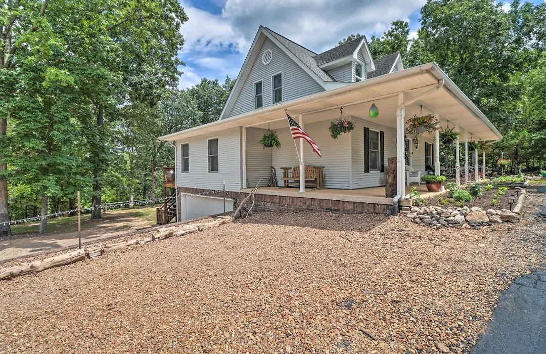 10-Acre Mountain Home Getaway W/ Fire Pit-1