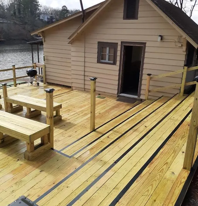 Edgewater Resort Cottage #1-1