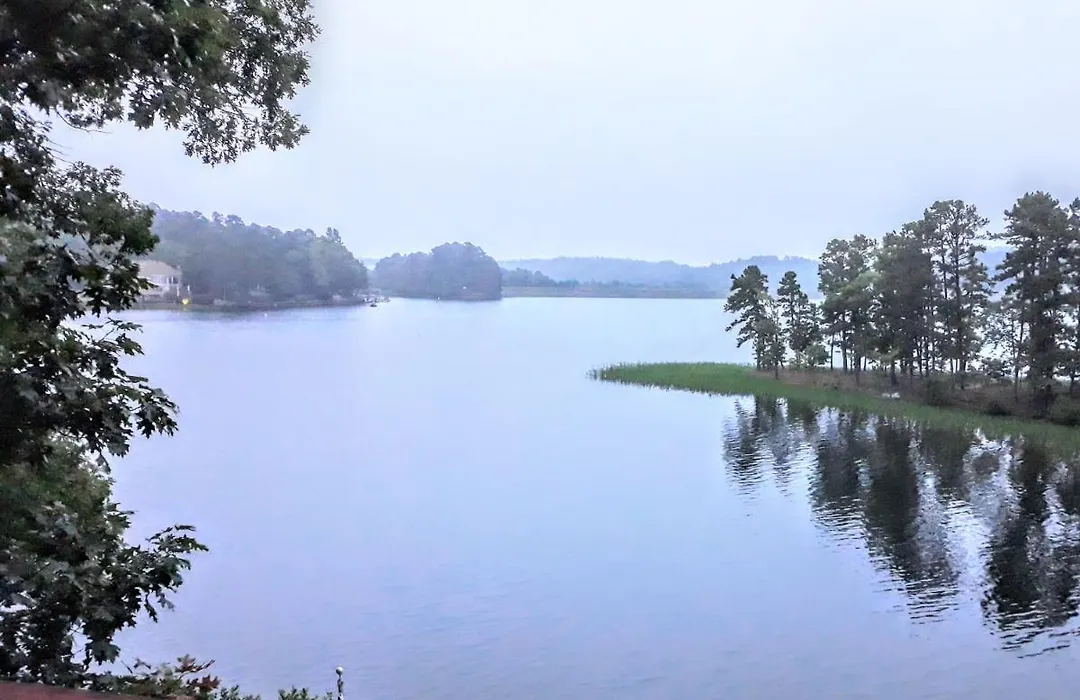 Amazing Views, Family Fun, Private Dock, Sleeps 16-1