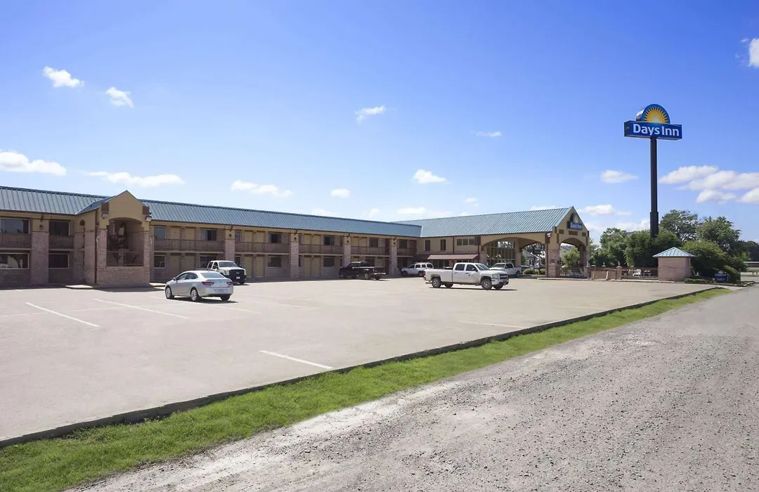 Days Inn By Wyndham Conway-1