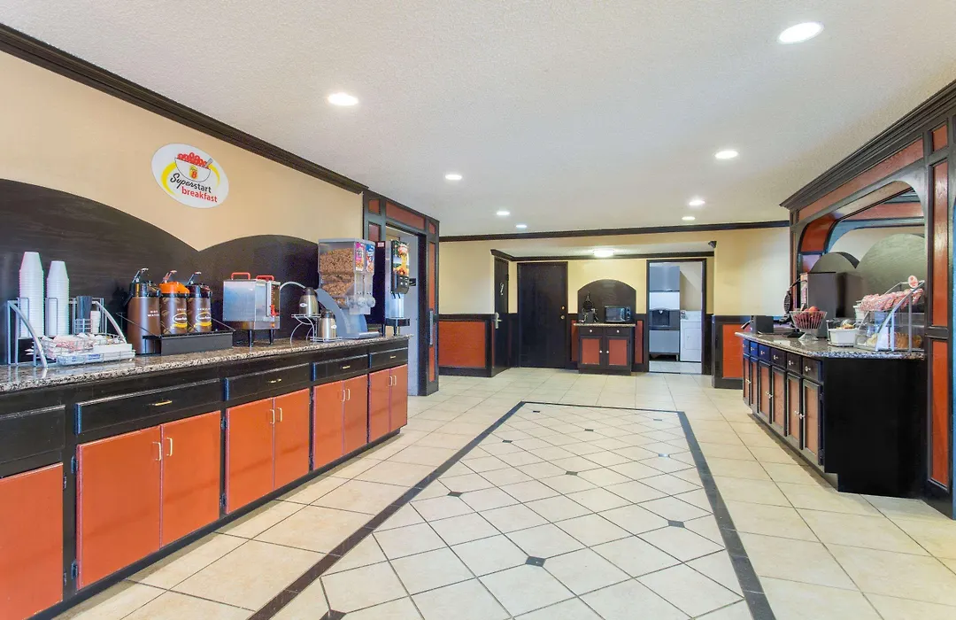 Quality Inn Texarkana Arkansas-1