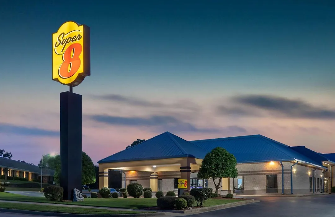 Super 8 By Wyndham North Little Rock/Mccain-1