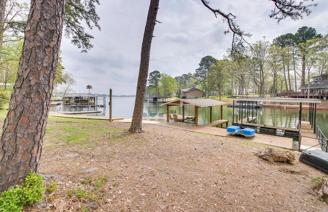 Cozy Lake Cabin W/ Dock In Hot Springs Nat'L Park-1