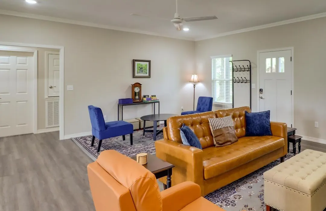 Quaint Harrison Home 2 Mi To Downtown!-1