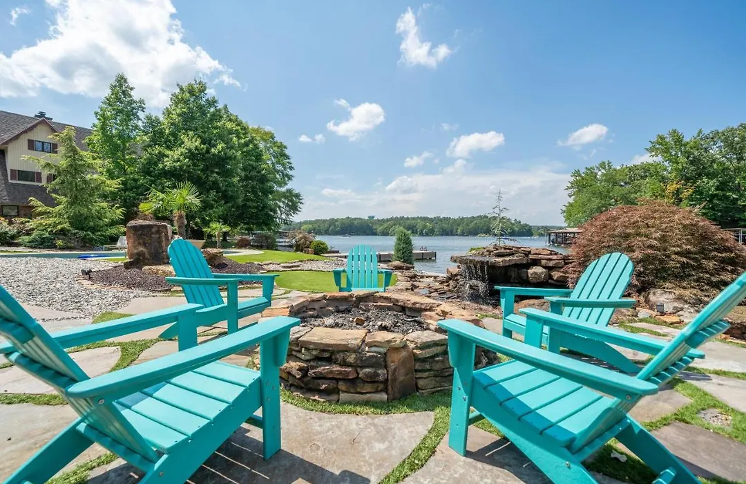 524 Bayshore Dr-1