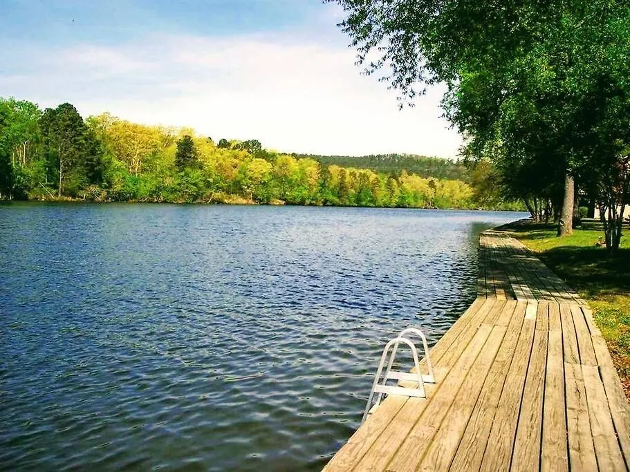 Perfect Lake Retreat-1