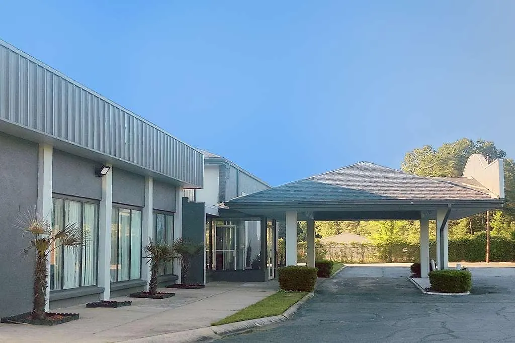 Express Inn And Suites-1