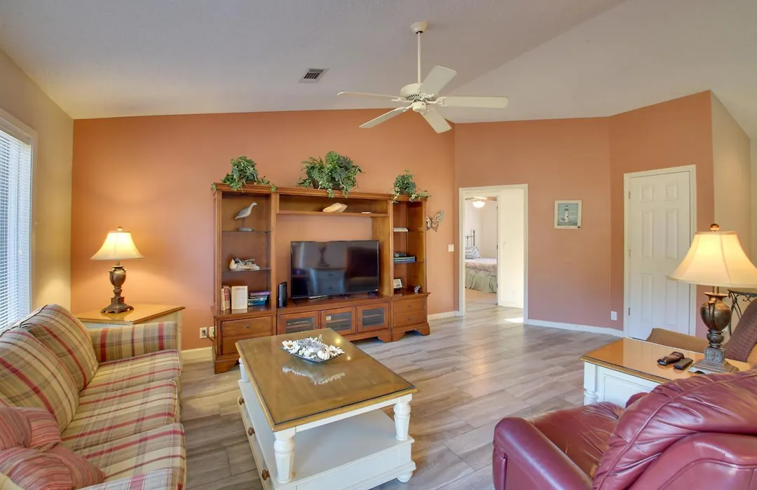 Lake Balboa Access: Home W/ Dock & Yard-1