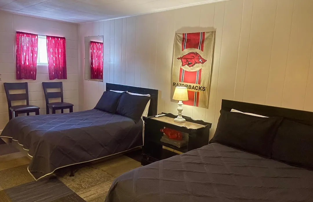Sportsman'S Lodge-1