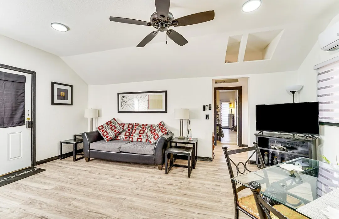Springdale Vacation Rental ~ 9 Mi To Fayetteville!-1