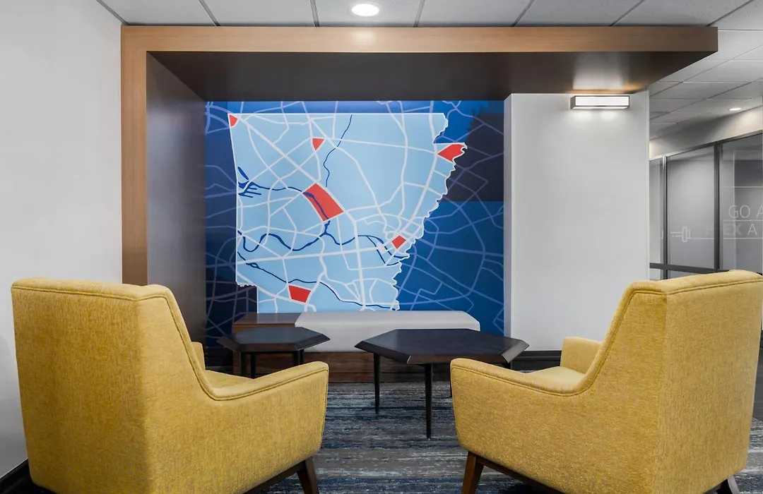 Holiday Inn Express Hotel & Suites Bentonville By Ihg-1