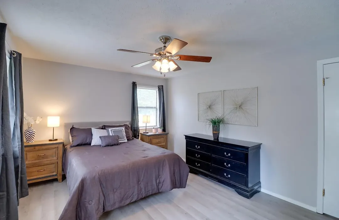 Charming Mountain Home Getaway W/ Gas Grill!-1