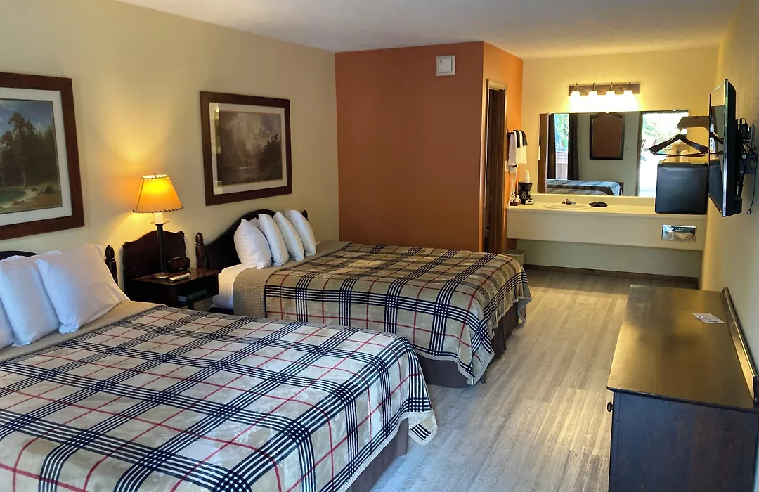 Country Mountain Inn-1