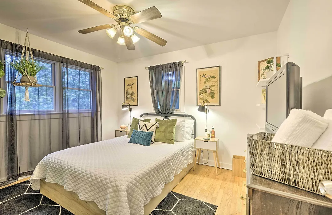Renovated Eureka Springs Home - 1 Mi To Downtown!-1