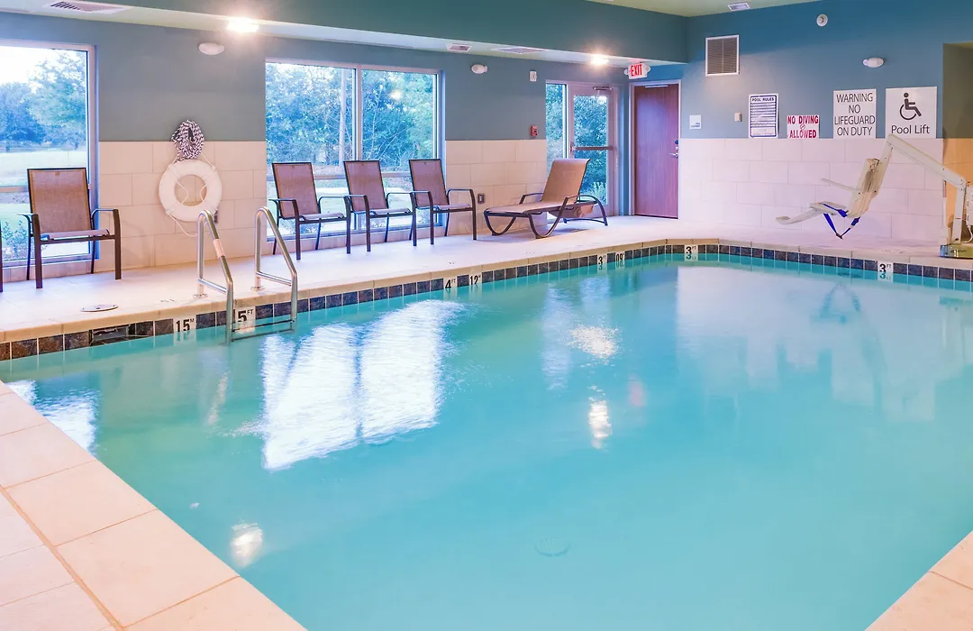 Holiday Inn Express & Suites Russellville By Ihg-1