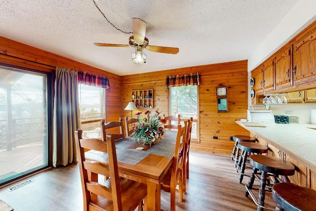 Beaver Lake Retreat-1