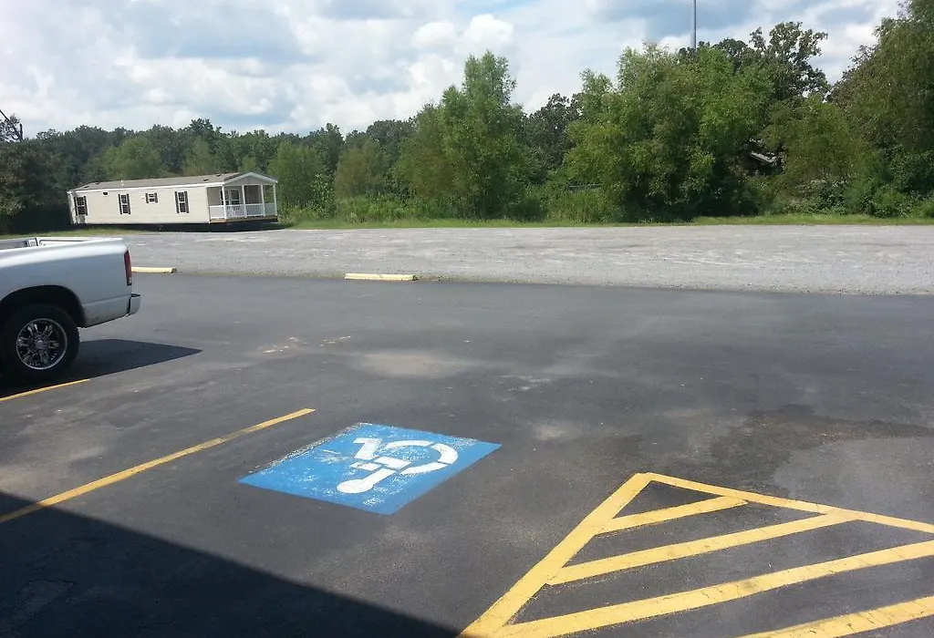 Americas Best Value Inn & Suites - Little Rock - Maumelle-1