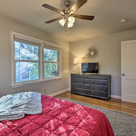 Pet-Friendly Fayetteville Home Less Than 1 Mile To Uark-3