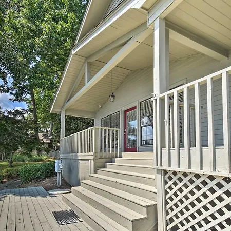 Waterfront Lake Hamilton Home With Porch And Deck!-2