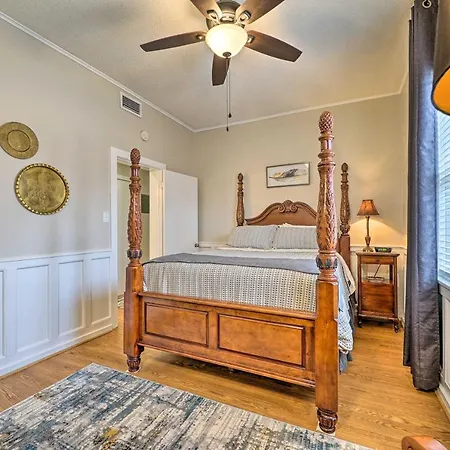 Pet-Friendly Home W/ Fenced Yard In Texarkana-3