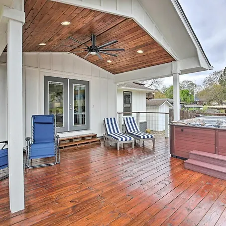 Boat Dock And Kayaks Waterfront Hot Springs Home!-3