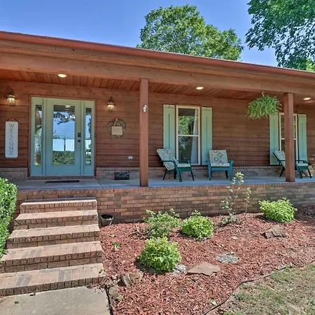 Rustic Lake-View Home Near Greers Ferry Lake-2
