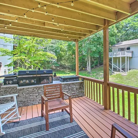 Hot Springs Village Abode With Deck, Grill And Sunroom-2
