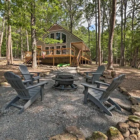 Brilliant Lakefront Cabin With Wraparound Deck!-2