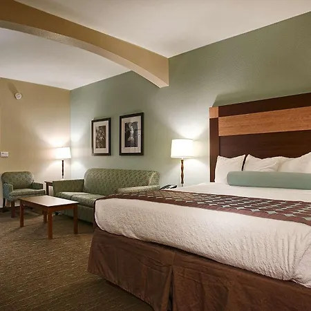 Best Western Plus Texarkana Inn And Suites-3