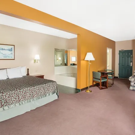 Days Inn By Wyndham Harrison-3