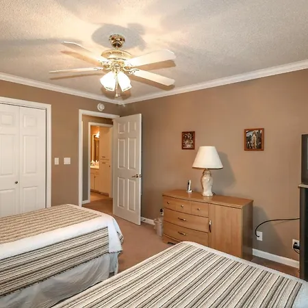 Magellan House Unit 0913-3