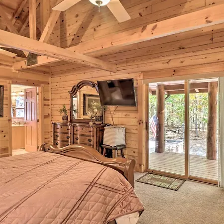 Serenity Woods Cabin With Hot Tub And Fire Pit-2