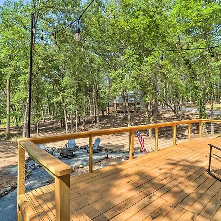 Serene Shirley Cabin With Lake Access And Boat Launch!-2