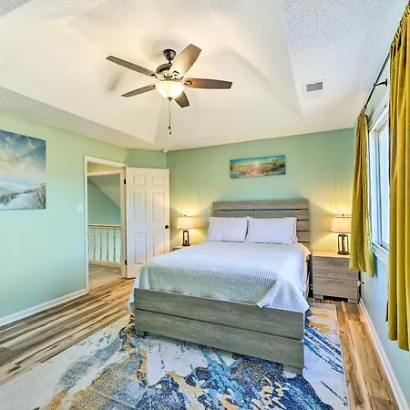Hot Springs Getaway W/ Beautiful Lake Views!-3