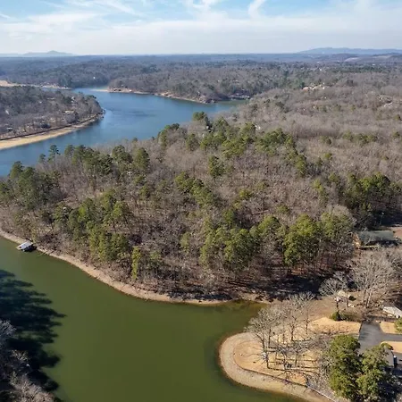 4Br Beautiful And Spacious Lakehouse-2