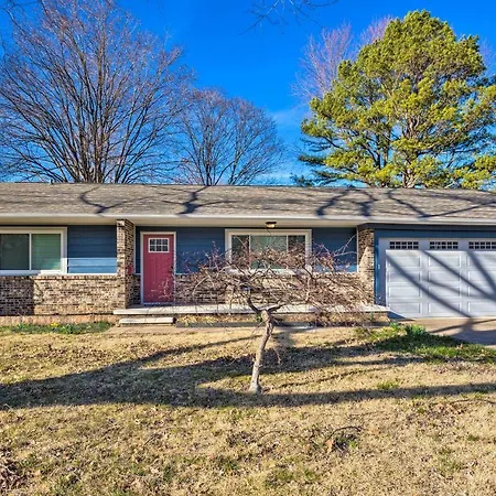 Bentonville Home About 1 Mi From Downtown!-2