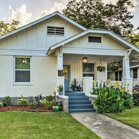 Remodeled Dtwn Hot Springs Home With Porch!-3