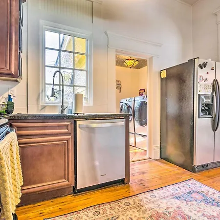 Historic Home Near Downtown Little Rock!-3
