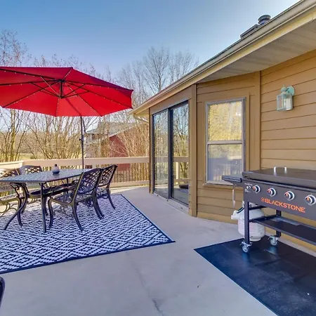 Mountain Home Vacation Rental Near Lakes And Fishing-3