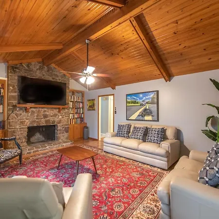 A Pleasant Home For Your Living Pleasure-2