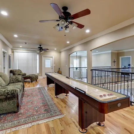 Game Room & Private Pool: Home In Hot Springs!-2