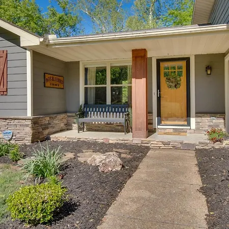 Fire Pit & Grill: Riverfront Home In Arkansas!-3