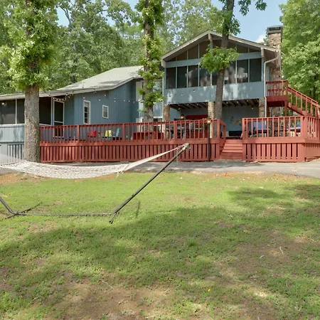 Greers Ferry Lake Vacation Rental With Water Toys!-3