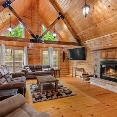 Main Lodge At Lake Forest Cabins-2