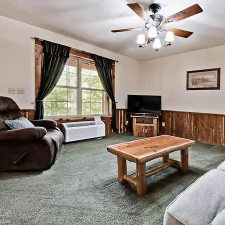 Secluded 2 Story Cabin Pool Wifi Smart Tvs-3