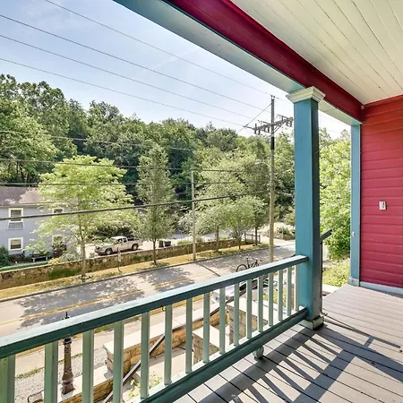 Eureka Springs Vacation Rental < 1 Mi To Downtown-3