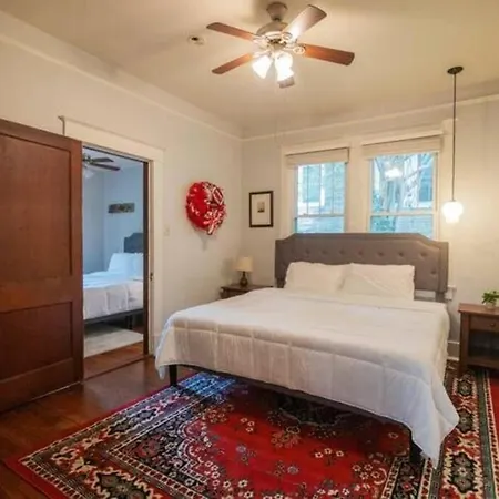 The Pistachio Pad In Hillcrest - Sleeps 10 - Pets-3