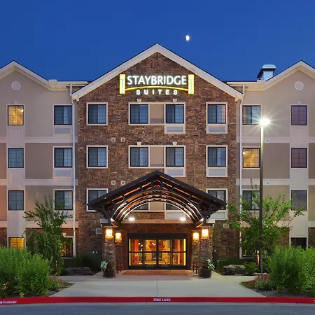 Fayetteville 3 Star Hotels